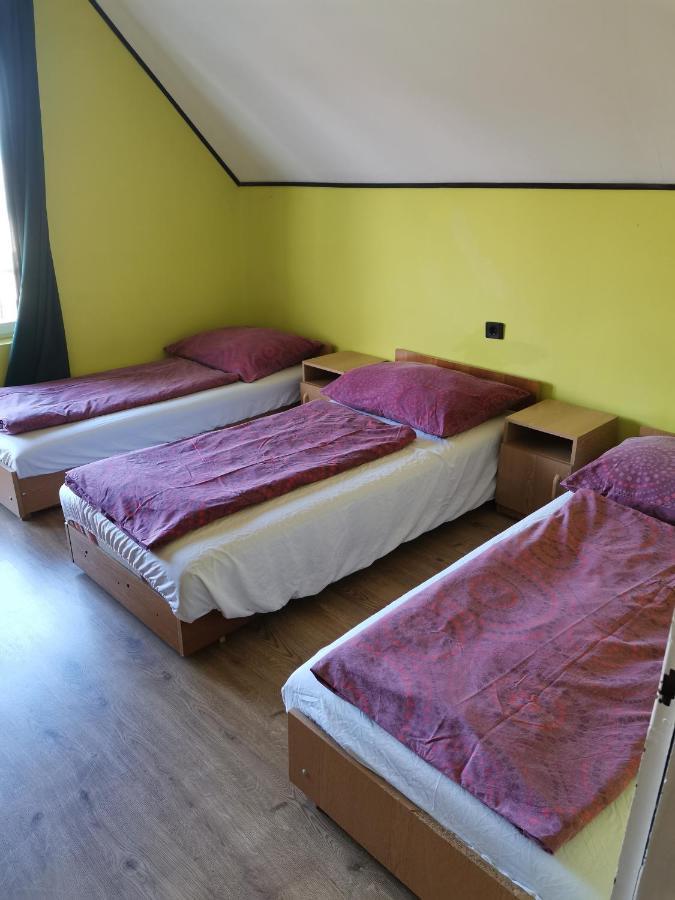 Appartamento Roland Apartman Balatonlelle Esterno foto
